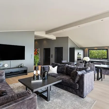 With Seaview * Larvik