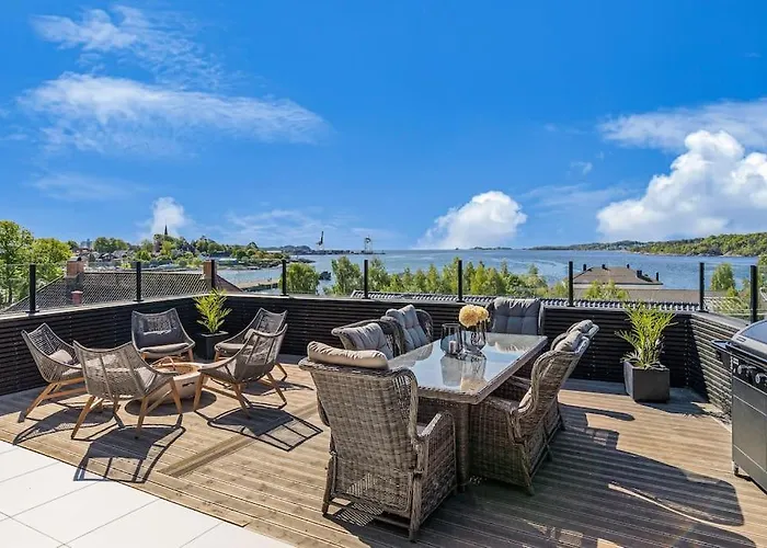 Villa With Seaview Larvik
