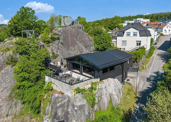 Villa With Seaview Larvik